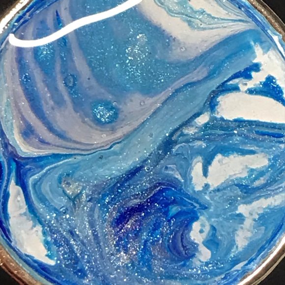 NWOT Wearable Art Necklace, Fluid Art Pendant - Picture 6 of 12